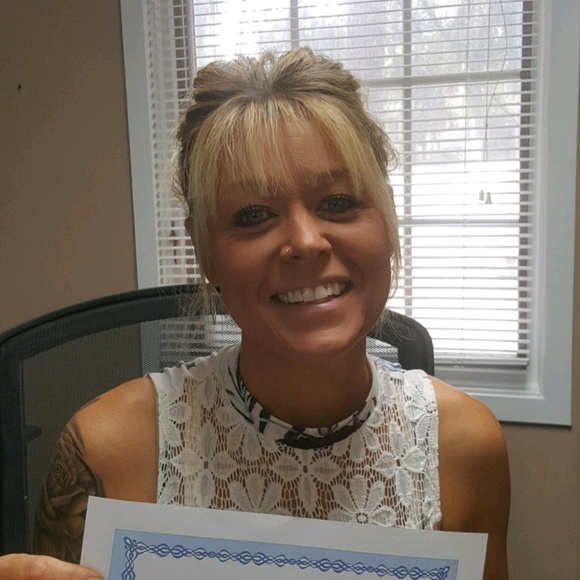 Meet your Posher, Jaina - Picture 1 of 1